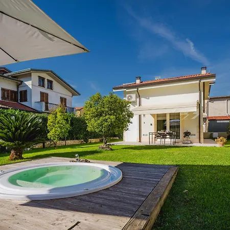 La Frida 2 By Interhome Stiava